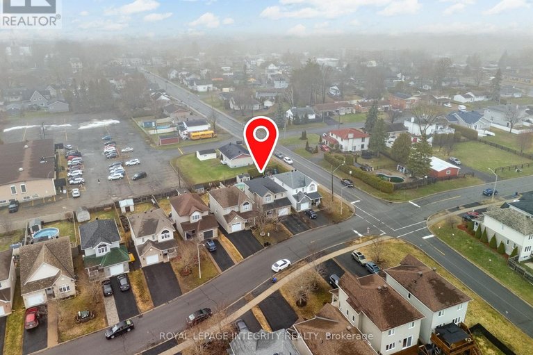 29623866/2195-patricia-street/town-of-rockland/clarence-rockland/ontario/K4K1V8_43