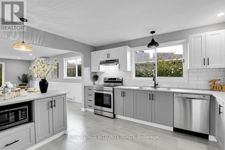 29079650/3-ashwick-court/craig-henrywoodvale/ottawa/ontario/K2G3S4_14