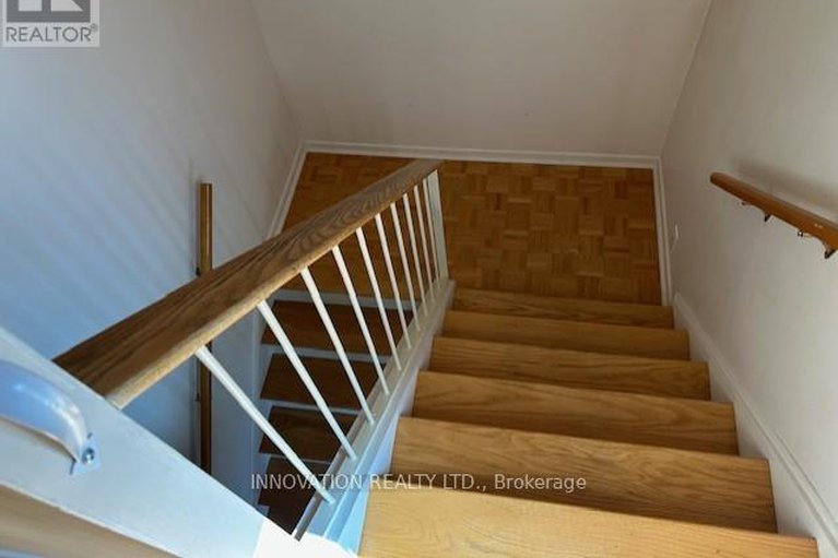 28916025/85-penfield-drive/beaverbrook/ottawa/ontario/K2K1L9_8