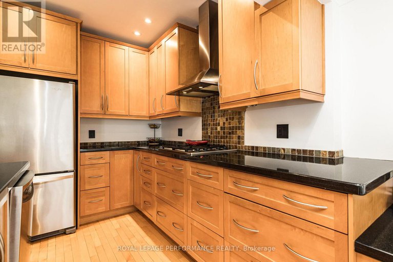 29392200/241-fourth-avenue/glebe/ottawa/ontario/K1S2L9_24