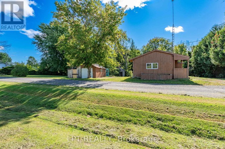28900708/7-broadway-street/north-grenville-twp-kemptville-south/north-grenville/ontario/K0G1J0_2
