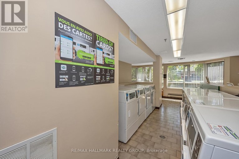 29641177/704-80-sandcastle-drive/leslie-park/ottawa/ontario/K2H9E7_26