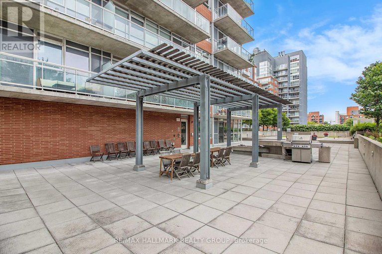 28707515/405-179-george-street/lower-townbyward-market/ottawa/ontario/K1N1J8_14