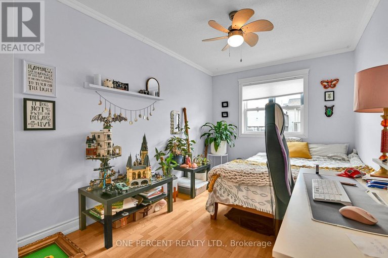 29578723/311-southcrest-private/brookfield-gardens/ottawa/ontario/K1V2B7_24