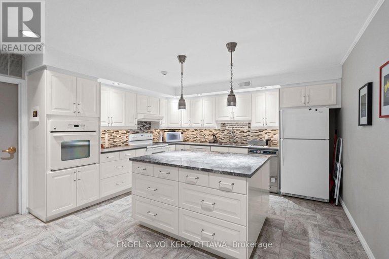 29026239/1007-1195-richmond-road/woodroffe/ottawa/ontario/K2B8E4_38