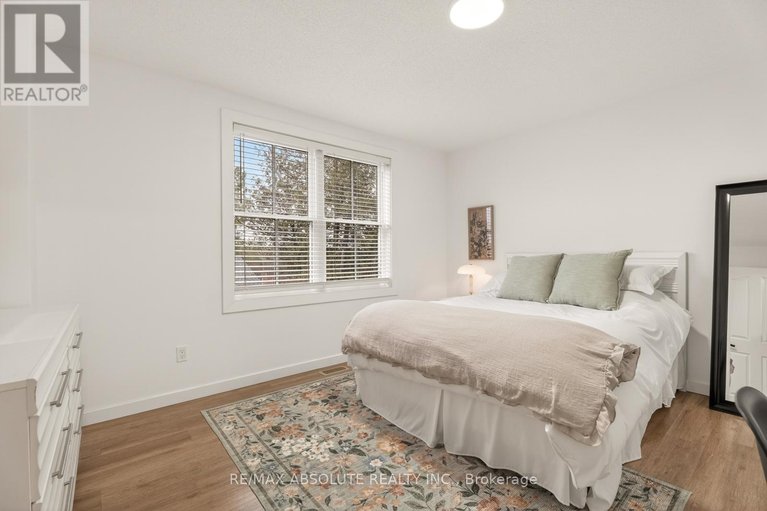 29616182/5-871-berry-side-road/kanata-north-east/ottawa/ontario/K0A1T0_30