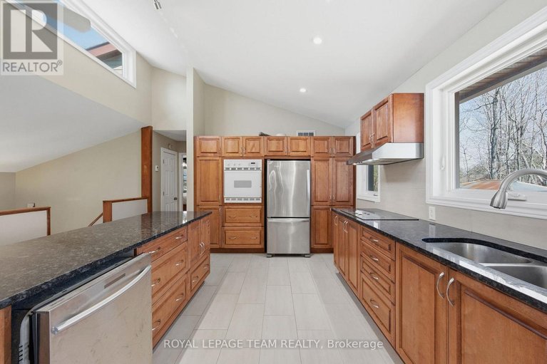 29687996/2870-old-maple-lane/dunrobin-shores/ottawa/ontario/K0A1T0_17