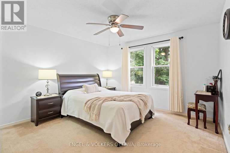 28550043/4-collingwood-crescent/morgans-grantsouth-march/ottawa/ontario/K2K2G6_39