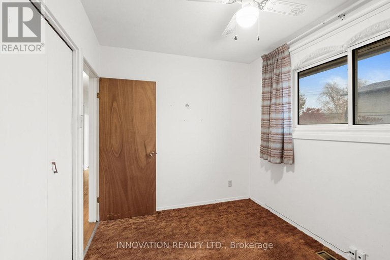 29329317/30-oakview-avenue/meadowlandscrestview/ottawa/ontario/K2G3A2_31