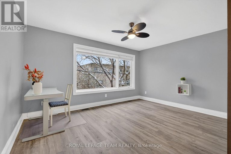 29501223/a-142-a-queen-mary-street/overbrookcastle-heights/ottawa/ontario/K1K1X5_26