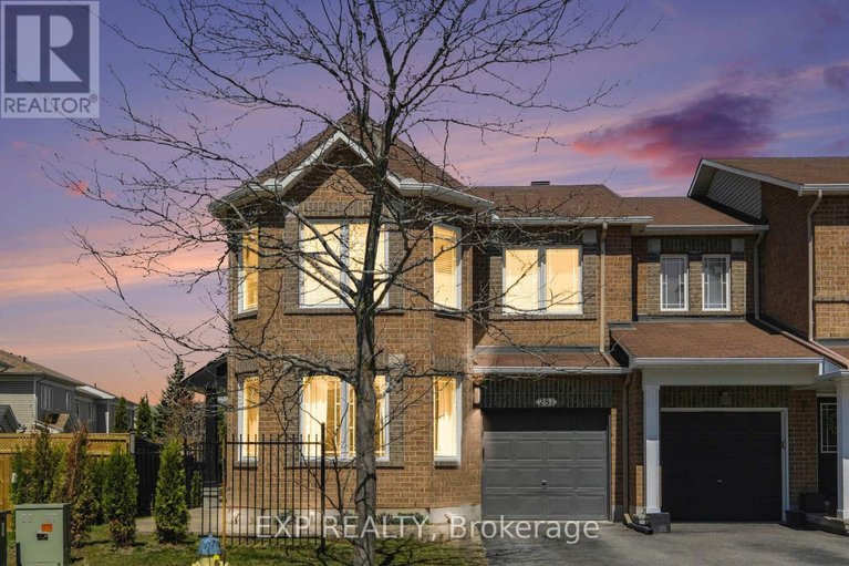 29675451/281-sorento-street/strandherd/ottawa/ontario/K2J0B4_1