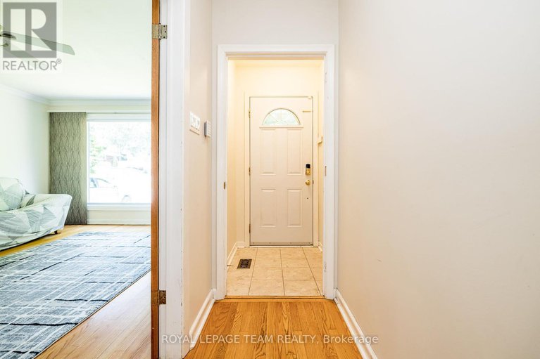 28577001/2740-moncton-road/queensway-terrace-north/ottawa/ontario/K2B7W1_6