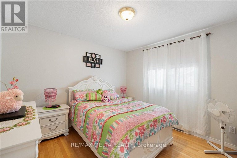 28215127/213-longueuil-street/lorignal/champlain/ontario/K0B1K0_18