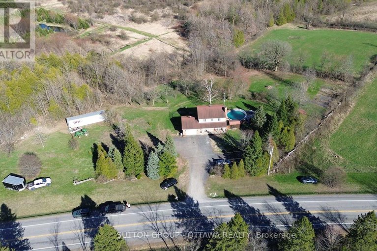 29680076/19408-county-18-road/south-glengarry-charlottenburgh-twp/south-glengarry/ontario/K0C1S0_46