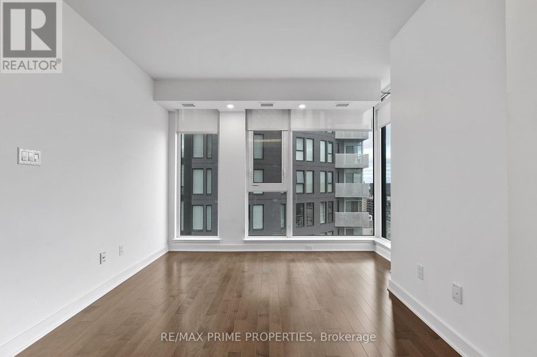 28231546/1705-179-metcalfe-street/ottawa-centre/ottawa/ontario/K2P0W1_4