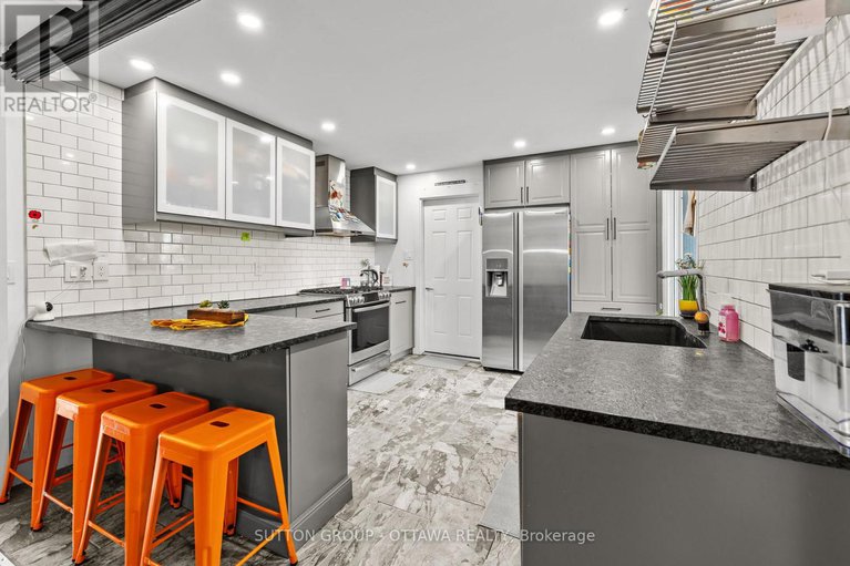 28368697/35-jackson-court/beaverbrook/ottawa/ontario/K2K1B6_11
