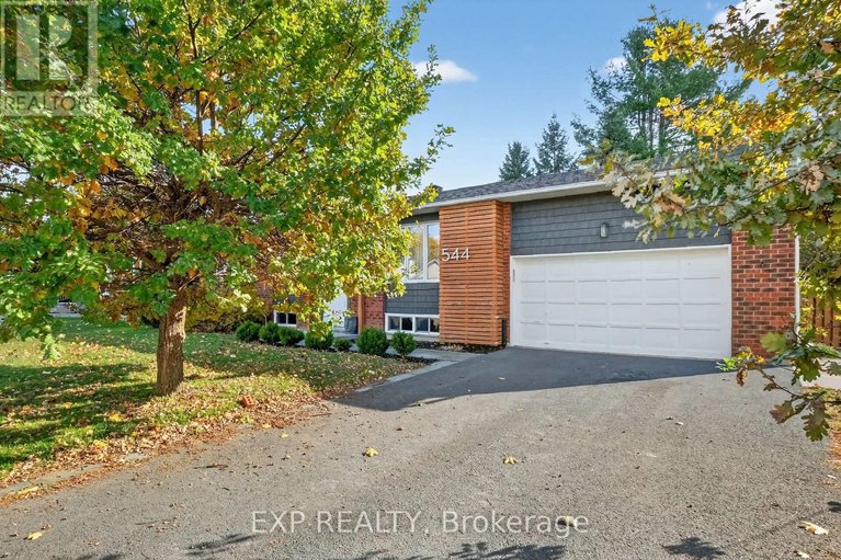 29690360/544-loucks-drive/village-of-russell/russell/ontario/K4R1B6_2