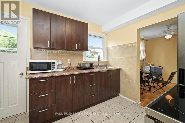 28900036/838-borthwick-avenue/castle-heightsrideau-high/ottawa/ontario/K1K2M8_10