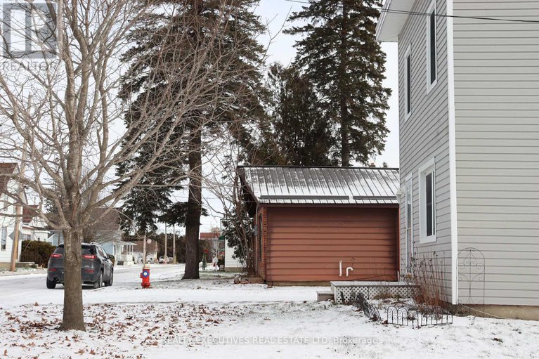 29181183/38-hummel-street/chesterville/north-dundas/ontario/K0C2K0_41