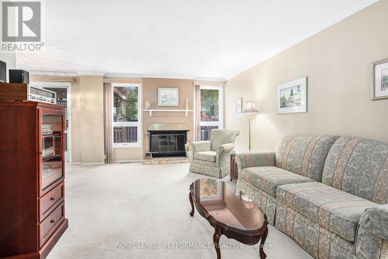 29023034/6097-forestglen-crescent/chapel-hill/ottawa/ontario/K1C5N9_2