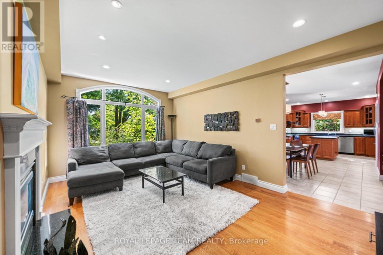 29461995/1601-apeldoorn-avenue/carleton-heights/ottawa/ontario/K2C1V4_24