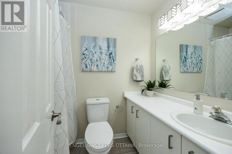 28416251/164-rochester-street/west-centre-town/ottawa/ontario/K1R7M4_30