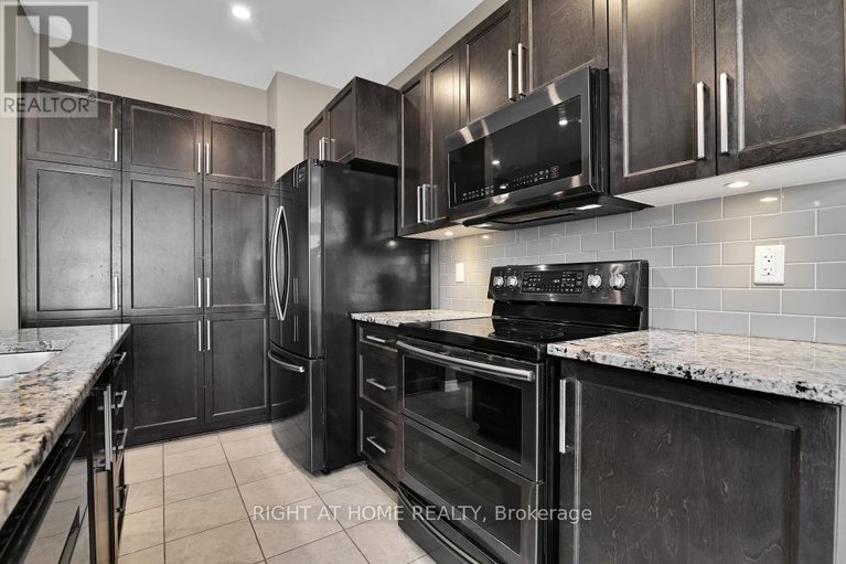 29583768/213-esturgeon-street/avalon-west/ottawa/ontario/K4A1G3_7