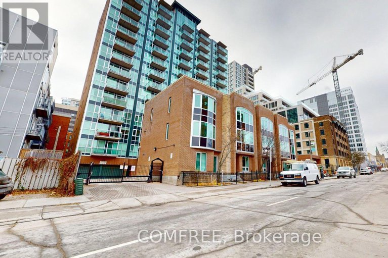 29146987/709-134-york-street/lower-townbyward-market/ottawa/ontario/K1N1K8_18