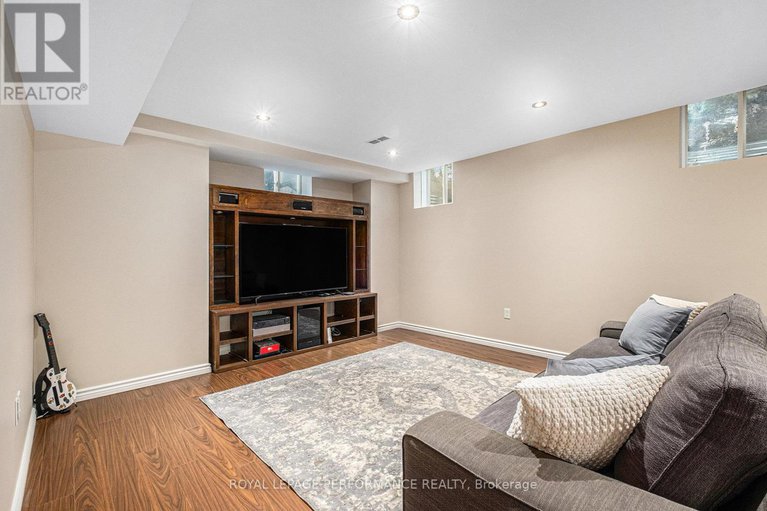 29064814/3234-river-rock-avenue/half-moon-bay/ottawa/ontario/K2J0T4_20