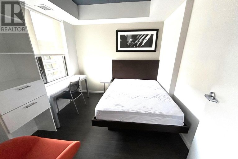 29414754/1817-105-champagne-avenue/west-centre-town/ottawa/ontario/K1S4P3_19