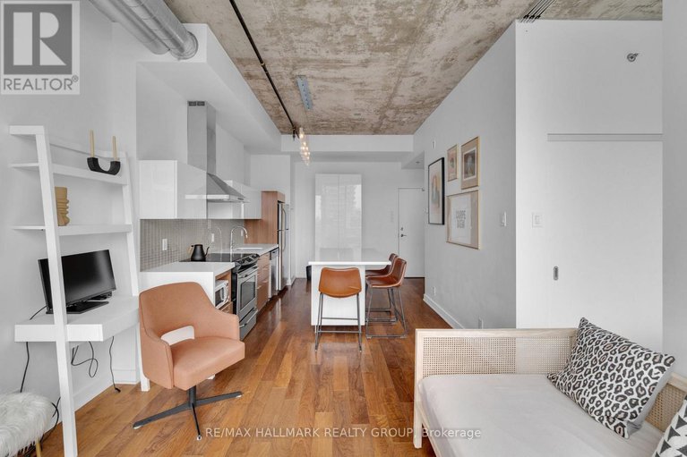 28532550/933-340-mcleod-street/ottawa-centre/ottawa/ontario/K2P1A4_15