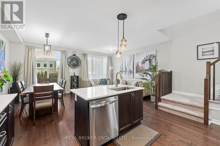 29464895/792-cedar-creek-drive/blossom-parkkemp-parkfindlay-creek/ottawa/ontario/K1T0M6_10