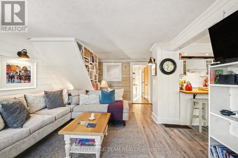 29220419/5954-ottawa-street/richmond/ottawa/ontario/K0A2Z0_9