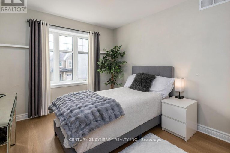 29136058/634-moorpark-avenue/emerald-meadowstrailwest/ottawa/ontario/K2M0H8_24