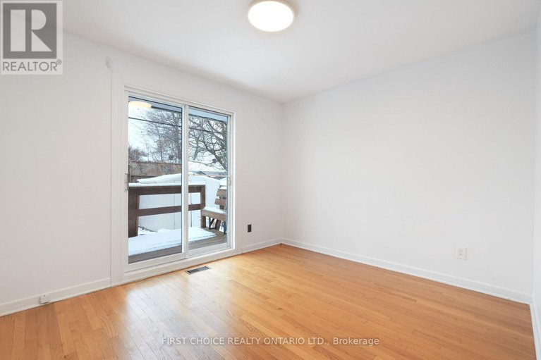 29169954/1753-heron-road/urbandale-acres/ottawa/ontario/K1V6A2_20