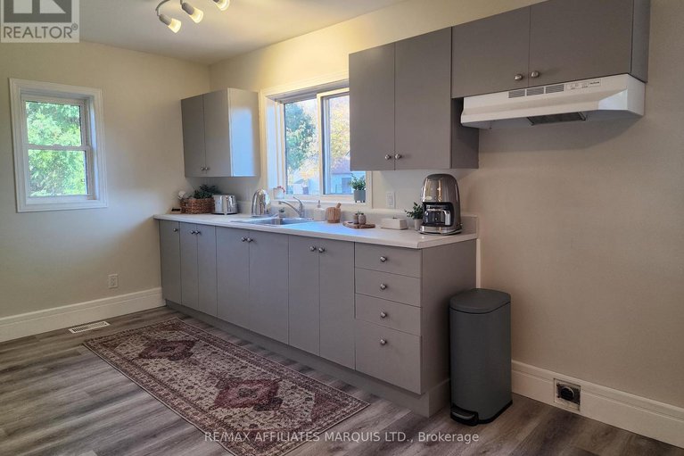 28979025/12-oak-street/lancaster/south-glengarry/ontario/K0C1N0_11