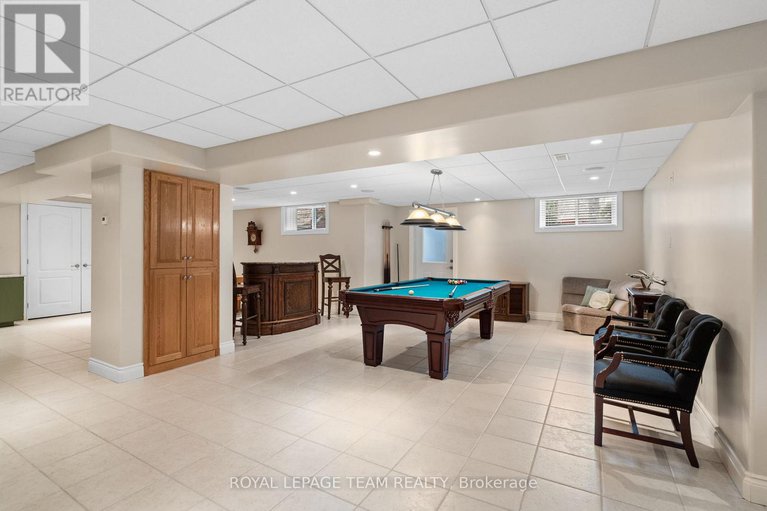 28313084/6005-earlscourt-crescent/manotick-east-to-manotick-station/ottawa/ontario/K4M1K2_29