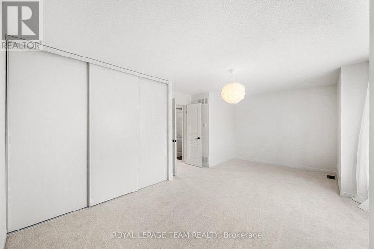 29240606/32-bishops-mills-way/beaverbrook/ottawa/ontario/K2K3C1_27