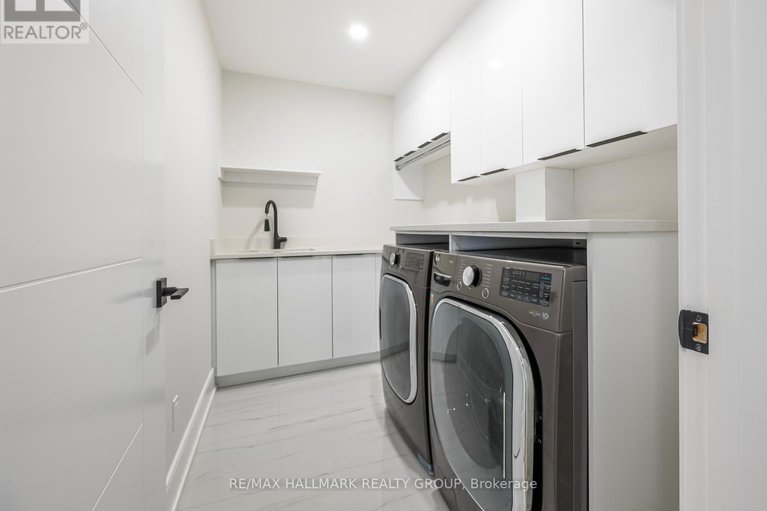 28469125/185-carleton-avenue/ottawa-westtunneys-pasture/ottawa/ontario/K1Y0J5_23