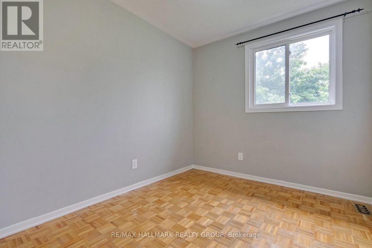 28701496/12f-larkshire-lane/pheasant-run/ottawa/ontario/K2J1Y6_19