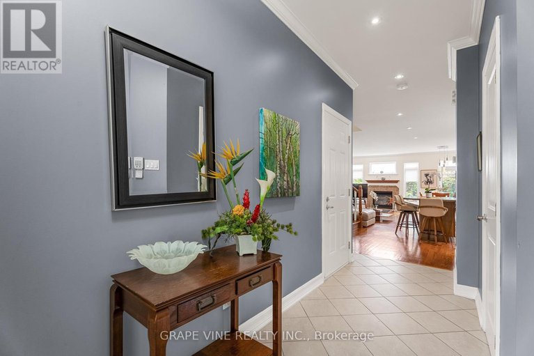 28366149/709-melbourne-avenue/laurentianview/ottawa/ontario/K2A1X4_9