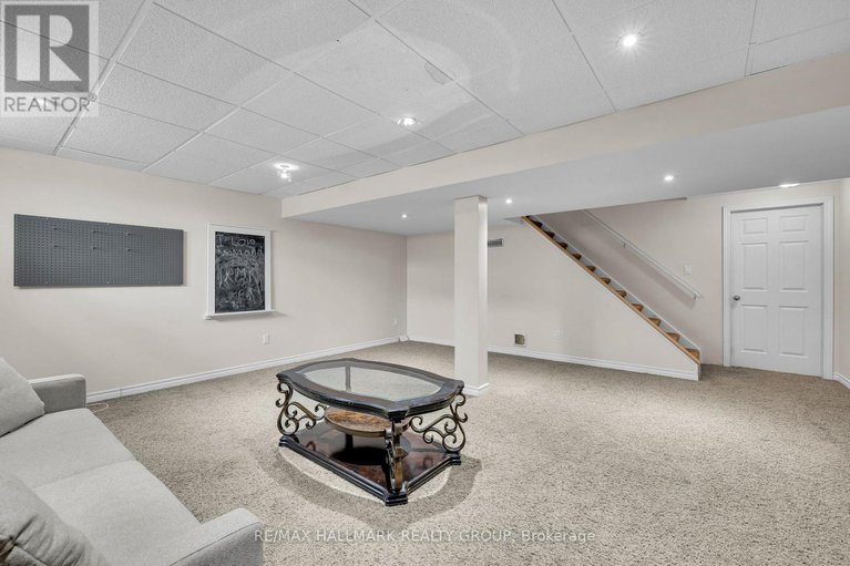 29225790/320-silbrass-private/stonebridge/ottawa/ontario/K2J5M5_46