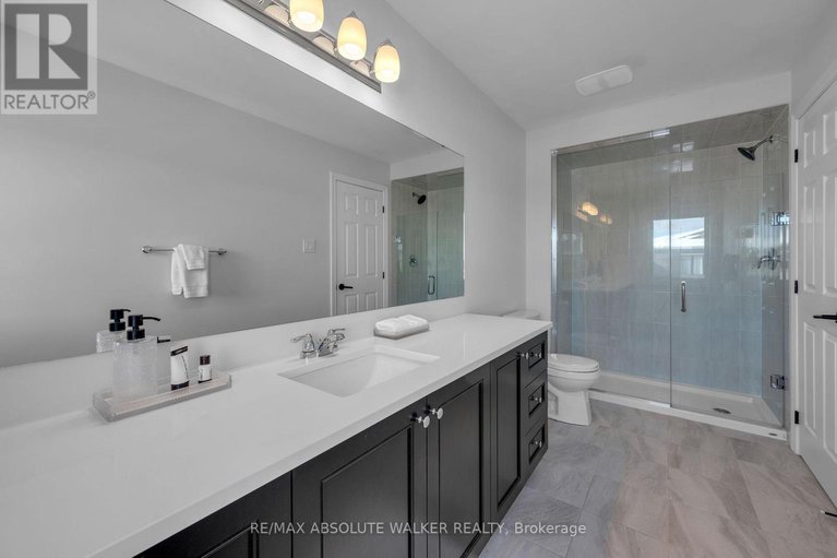 29371714/788-brittanic-road/emerald-meadowstrailwest/ottawa/ontario/K2V0R3_14