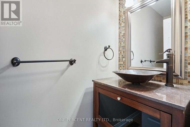 29491170/1705-belcourt-boulevard/orleanssunridge/ottawa/ontario/K1C1M3_15