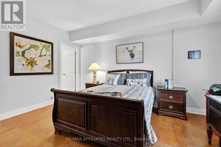 29157989/905-100-inlet-private/chatelaine-village/ottawa/ontario/K4A0S8_21