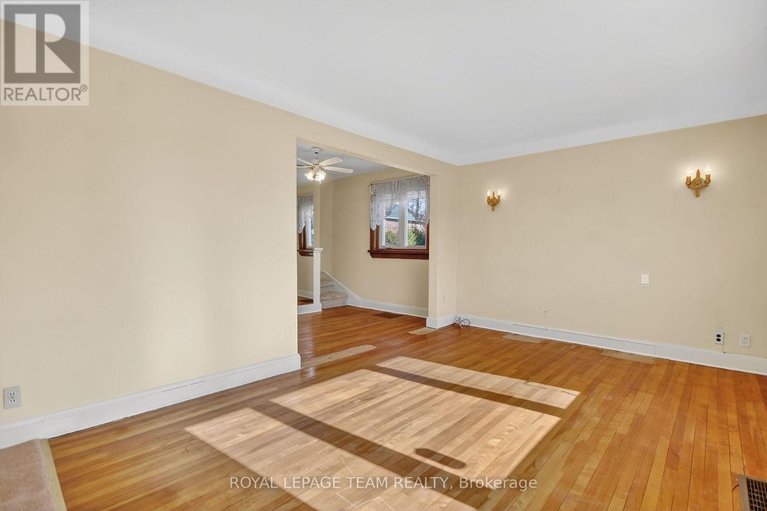 29596243/591-churchill-avenue-n/westborohampton-park/ottawa/ontario/K1Z5E6_17