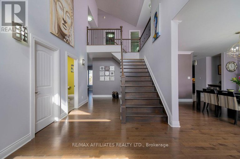 28142173/2284-summerside-drive/manotick-east-to-manotick-station/ottawa/ontario/K4M1B4_4