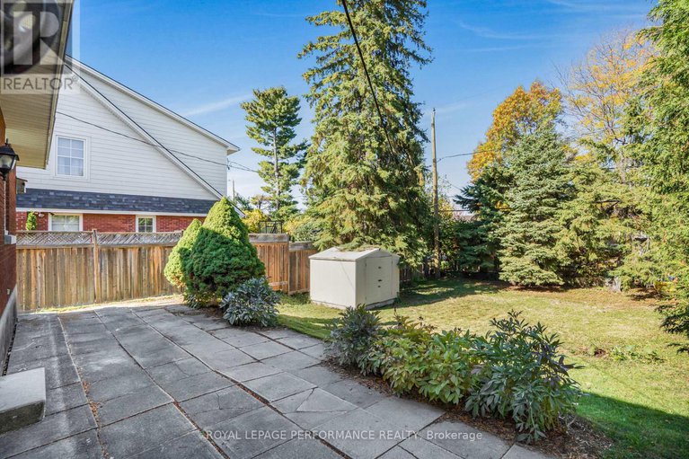 29004897/1315-kilborn-avenue/applewood-acres/ottawa/ontario/K1H6L2_25