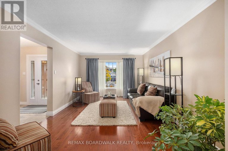 29352787/1315-prestone-drive/bilberry-creekqueenswood-heights/ottawa/ontario/K1E2Z2_5