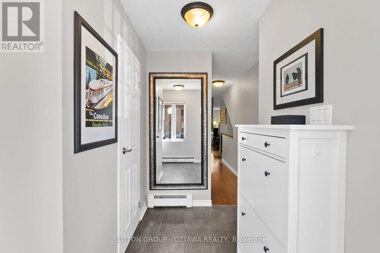 28952194/25-crispin-private/manor-park/ottawa/ontario/K1K2T7_7